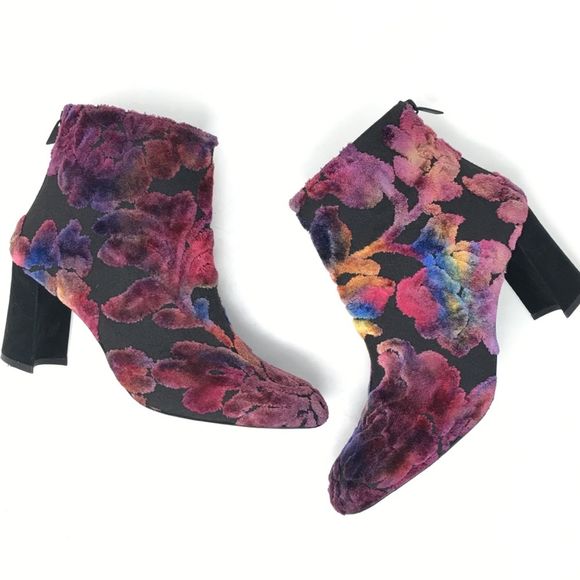 Stuart Weitzman Shoes - Stuart Weitzman Bacari Botanic Velvet Boots